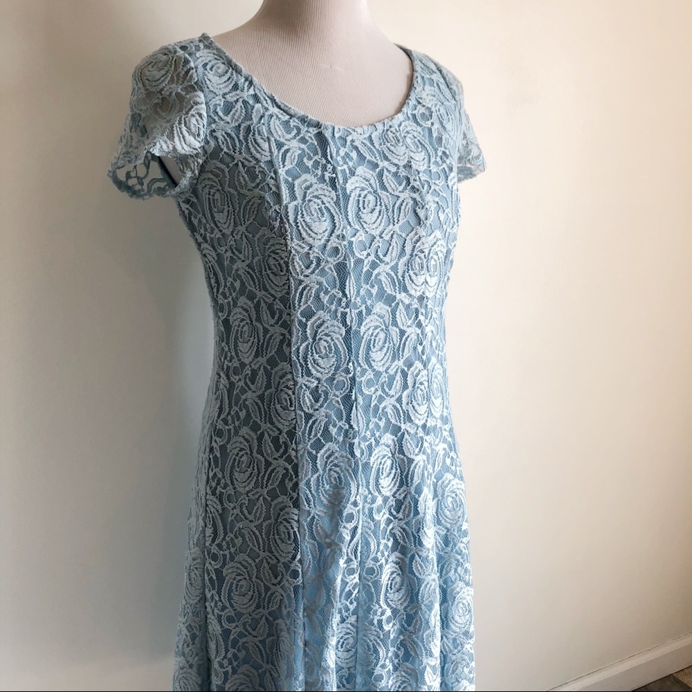 Perceptions Blue Lace Short Sleeved Skater Dress S - Picture 4 of 16